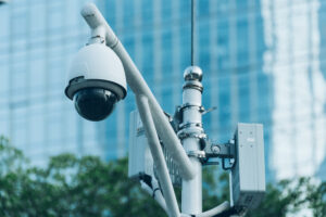 Lee más sobre el artículo Elegir la Cámara IP perfecta: guía definitiva con experiencia real